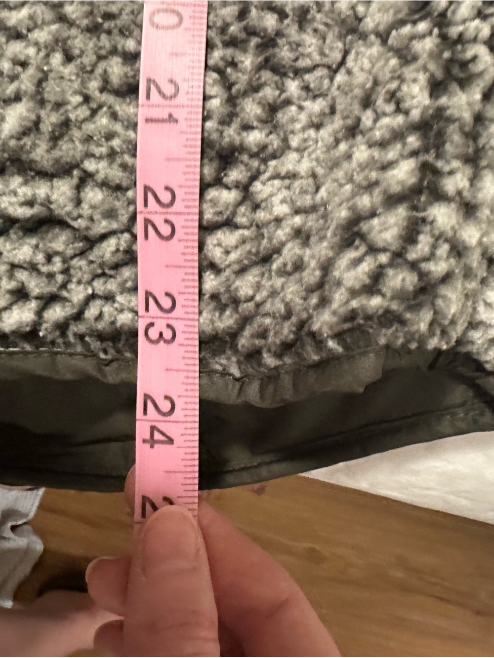 Reversible Quilted Sherpa-Lined  Vest - Olive - Picture 6 of 6